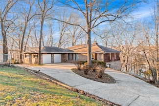 9641 Brittany Ln, Rogers, AR 72756