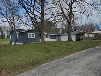 105 Walker Ct, Exeter, MO 65647