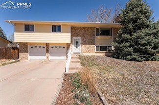 6450 Pawnee Cir, Colorado Springs, CO 80915