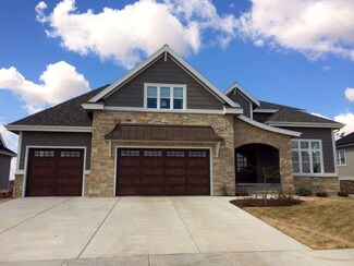 809 Richard Way, Waunakee, WI 53597