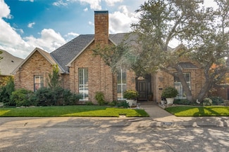 5924 Fallsview Ln, Dallas, TX 75252