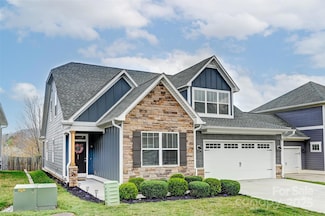 22 Hyde Park Place, Arden, NC 28704