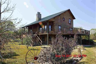 2558 32nd Rd, Udall, KS 67146