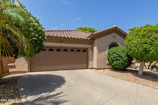 2074 E Hulet Place, Chandler, AZ 85225