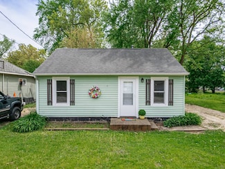 254 E South Ave, Beloit, WI 53511