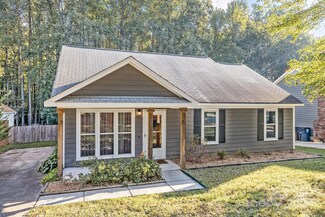 205 Stratford Dr, Indian Trail, NC 28079