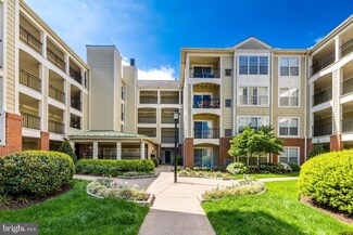 1100 Quaker Hill Dr Unit 126, Alexandria, VA 22314
