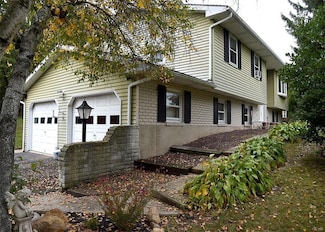 501 Creek Rd, Bath, PA 18014