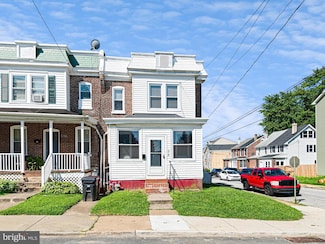 518 W 30th St, Wilmington, DE 19802