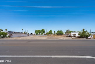 2814 N 36th St, Phoenix, AZ 85008