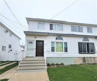 7212 Almeda Ave, Arverne, NY 11692