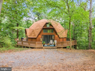 109 Wild Turkey Rd, Harpers Ferry, WV 25425