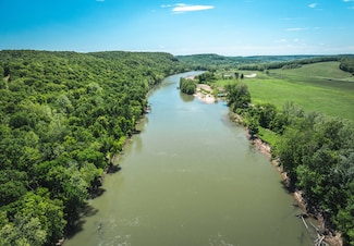 000 County Road 8500, Arlington Township, MO 65550