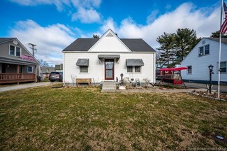 467 Andalusia Ave, Clarksville, IN 47129