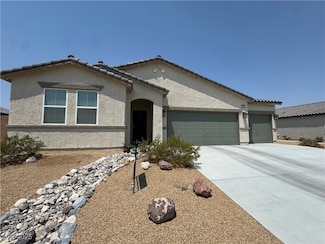 5562 S Chippewa St, Pahrump, NV 89061