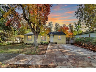 1885 Hayes St, Eugene, OR 97405