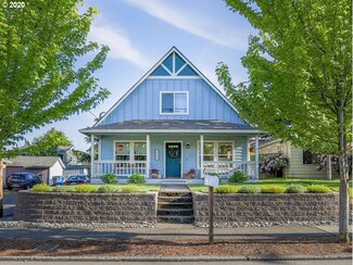 2407 E 33rd St, Vancouver, WA 98663