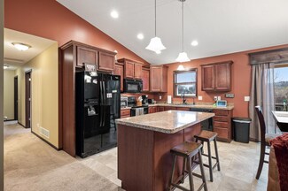1808 10th St NE, Buffalo, MN 55313
