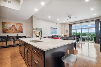 648 Riverside Dr Unit 304, Memphis, TN 38103