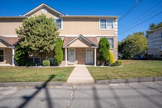 17 Geddes Terrace Unit 8, Waterbury, CT 06708