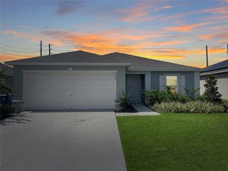 348 Towns Cir, Haines City, FL 33844