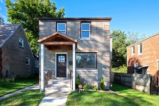 9708 S Ellis Ave, Chicago, IL 60628