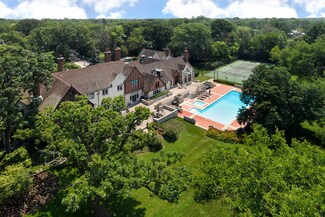 5 Briar Ln, Glencoe, IL 60022