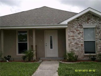 2917 Judy Dr, Meraux, LA 70075