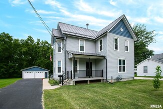 335 S Stewart St, Geneseo, IL 61254