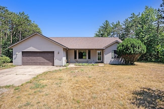 6060 152nd Ave, West Olive, MI 49460