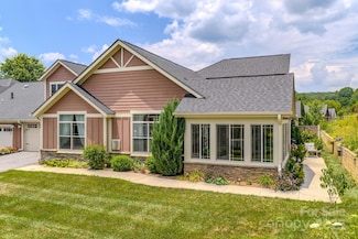 38 Westfield Way, Candler, NC 28715