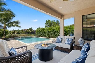 13557 Mandarin Cir, Naples, FL 34109