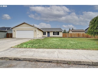 307 E Valley St, Yacolt, WA 98675