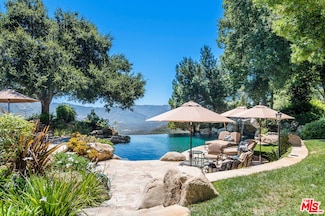 25010 Thousand Peaks Rd, Calabasas, CA 91302