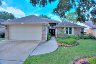 906 Maple Branch Ln, Pearland, TX 77584