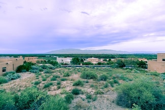 4023 Silvery Minnow Place NW, Albuquerque, NM 87120