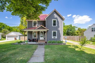 210 Crary St, Marshall, MI 49068