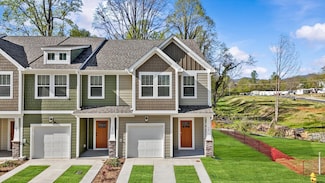 Corner Litchfield, Arden, NC 28704