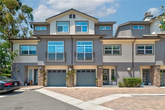 628 Seabright Cir, Costa Mesa, CA 92627