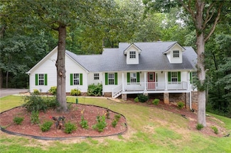 2435 Arlington Ct, Lithia Springs, GA 30122