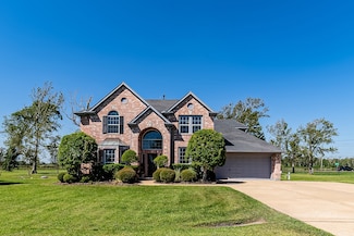 8991 Water Point Dr, Beach City, TX 77523