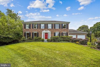 220 Leslie Ct, Sterling, VA 20164