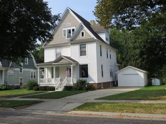 814 Richards Ave, Watertown, WI 53094