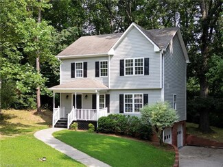 5753 Gayray St, Clemmons, NC 27012