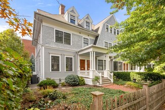 33 Trowbridge St Unit A, Cambridge, MA 02138