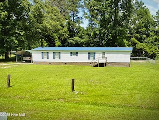 19061 Hardee Rd, Laurel Hill, NC 28351