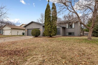 4261 159th Ct W, Rosemount, MN 55068