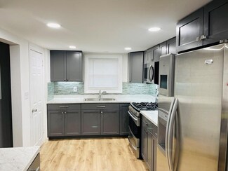 172 Gresham St, Springfield, MA 01119