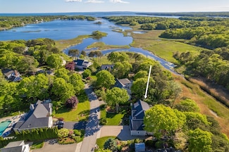 35 Bayshore Dr, Mashpee, MA 02649