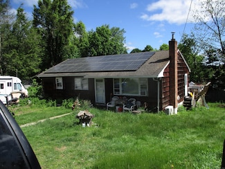 37 Foley Ave, Shelton, CT 06484
